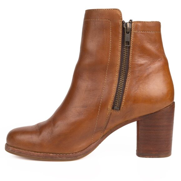 Frye Addie Tan Leather Inside Zip Booties Women's 6 B - Picture 8 of 15